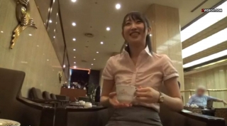 【車内フェラ】やり取りが生々しい。男の口車に乗せられて車でフェラ撮りされちゃうおしゃぶり素人